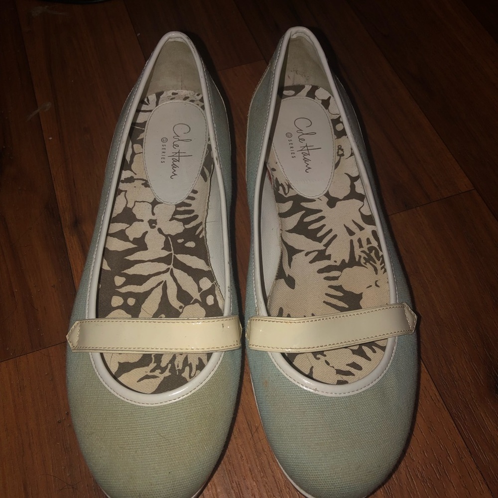Cole Haan series Woman’s loafers size 6